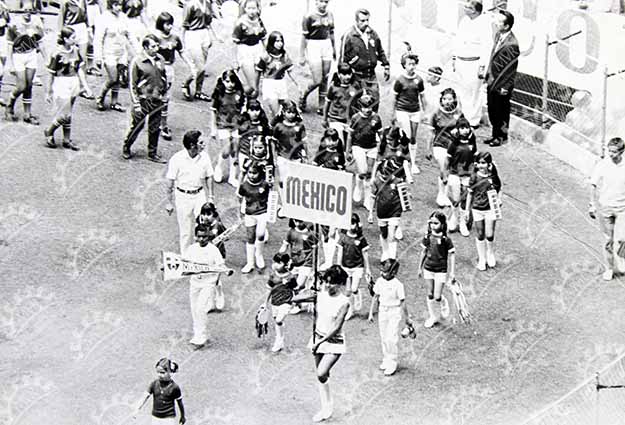 México 1971 - Inauguración entrada de la selección mexicana